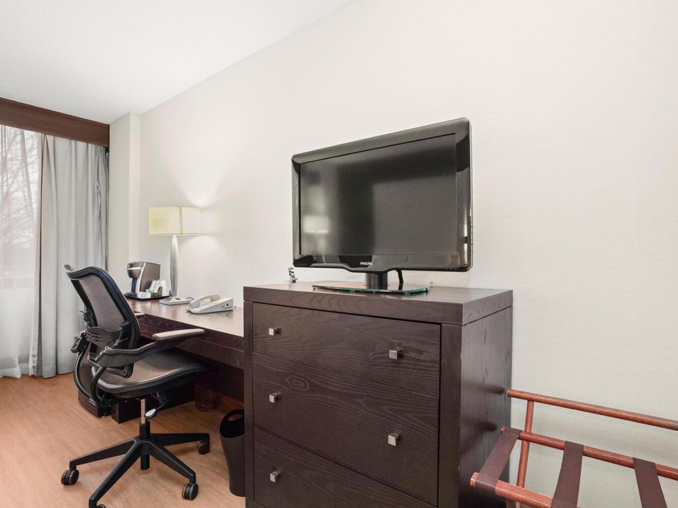 The Armon Stamford Hotel & Conference Center Buitenkant foto